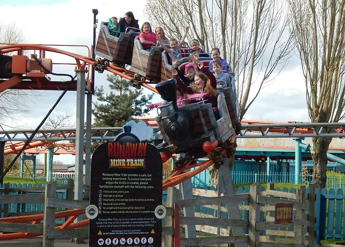 Flamingo Land - Beech Grove B11a Holiday park Kirby Misperton