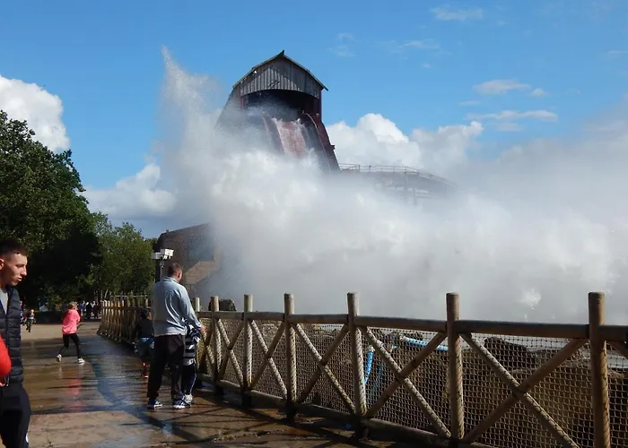 Flamingo Land - Beech Grove B11a * Kirby Misperton